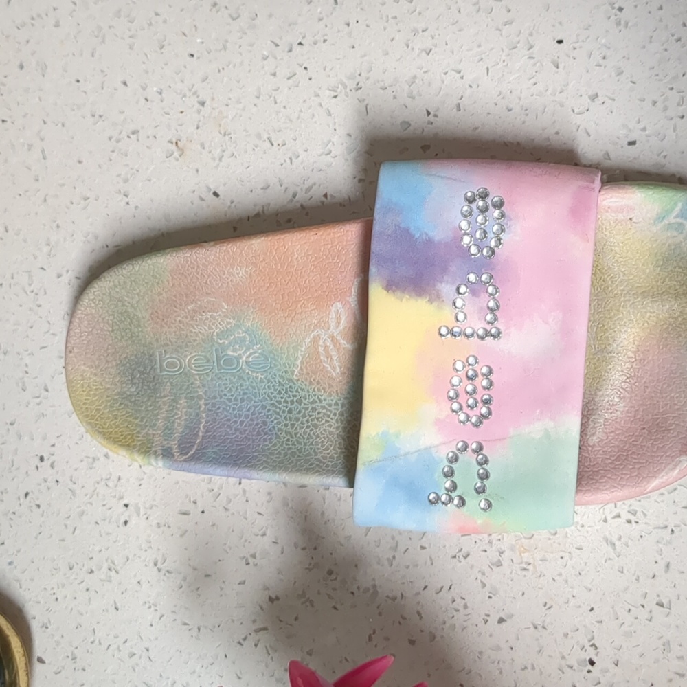 Girl sandals